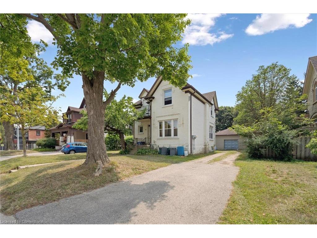 









133


Joseph

Street,
Kitchener,




ON
N2G 1J5

