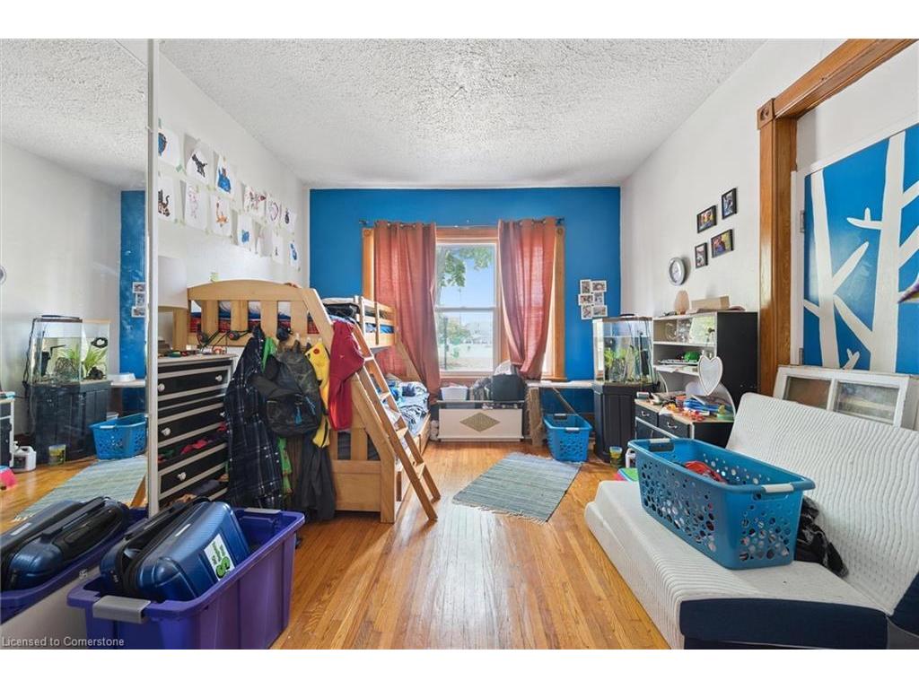 









133


Joseph

Street,
Kitchener,




ON
N2G 1J5

