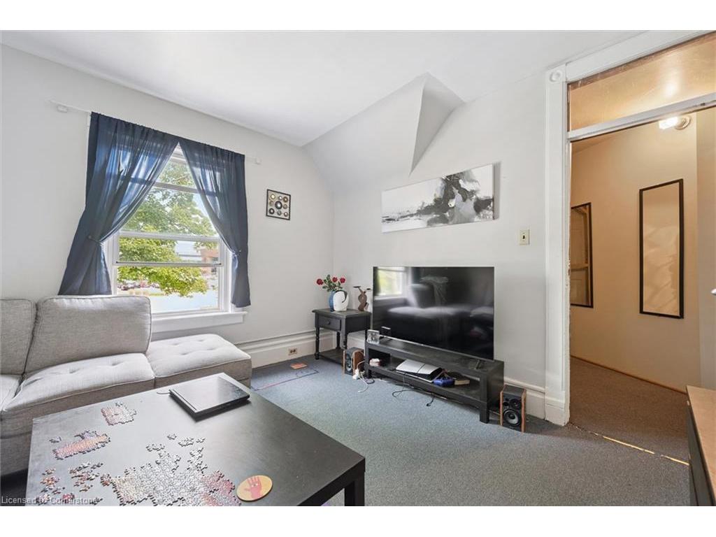 









133


Joseph

Street,
Kitchener,




ON
N2G 1J5

