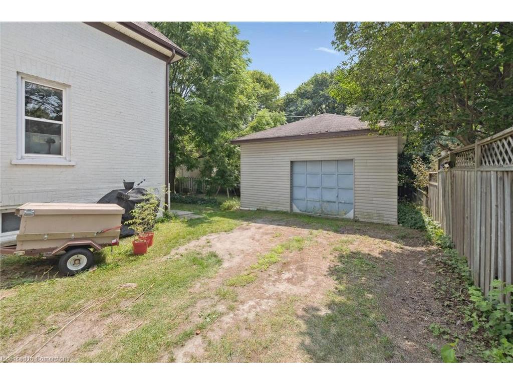 









133


Joseph

Street,
Kitchener,




ON
N2G 1J5

