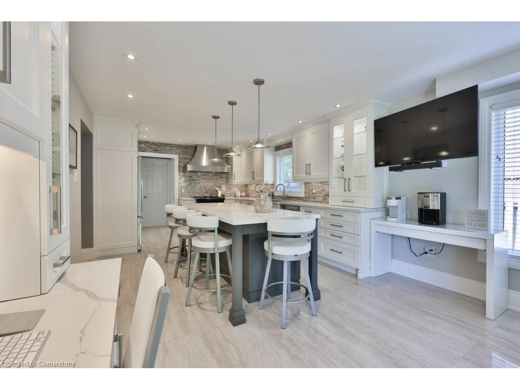 









1165


Jeff

Drive,
Oakville,




ON
L6J 7N7

