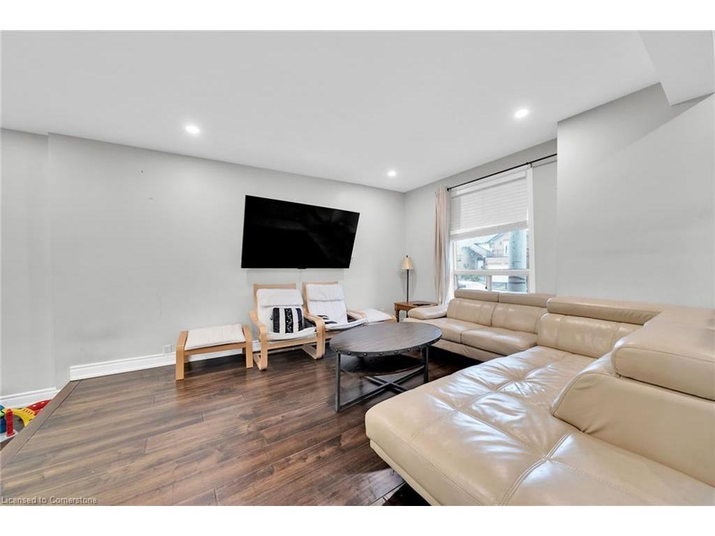 









199


Bay

Street North,
Hamilton,




ON
L8R 2R1


