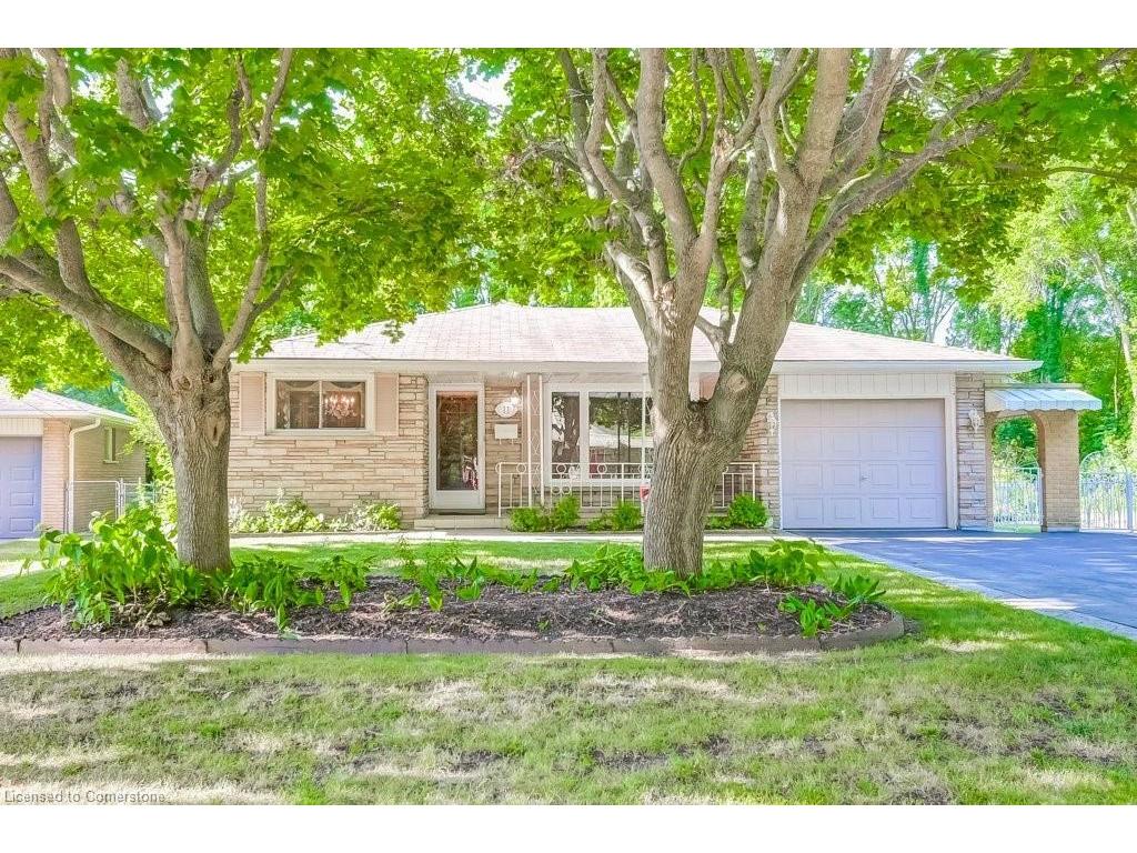 









11


Rogers

Road,
Dundas,




ON
L9H 4E2

