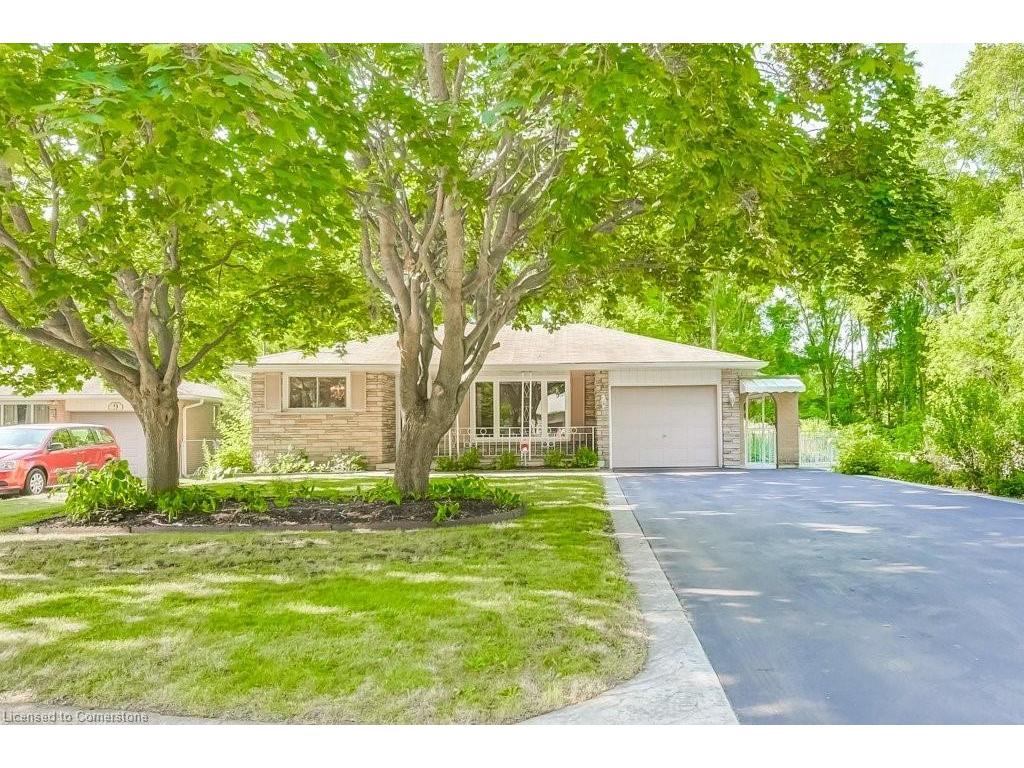 









11


Rogers

Road,
Dundas,




ON
L9H 4E2

