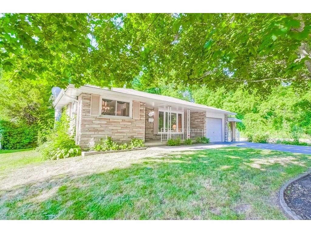 









11


Rogers

Road,
Dundas,




ON
L9H 4E2

