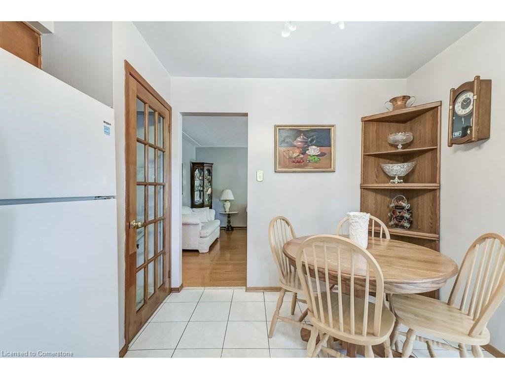 









11


Rogers

Road,
Dundas,




ON
L9H 4E2

