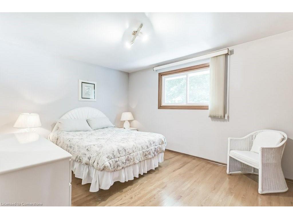 









11


Rogers

Road,
Dundas,




ON
L9H 4E2


