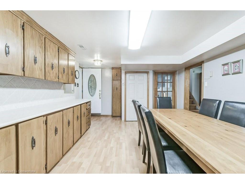 









11


Rogers

Road,
Dundas,




ON
L9H 4E2

