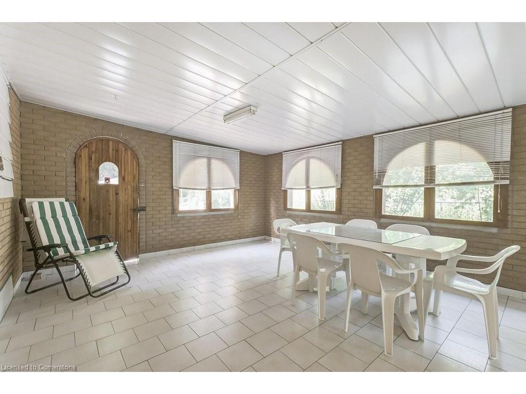 









11


Rogers

Road,
Dundas,




ON
L9H 4E2

