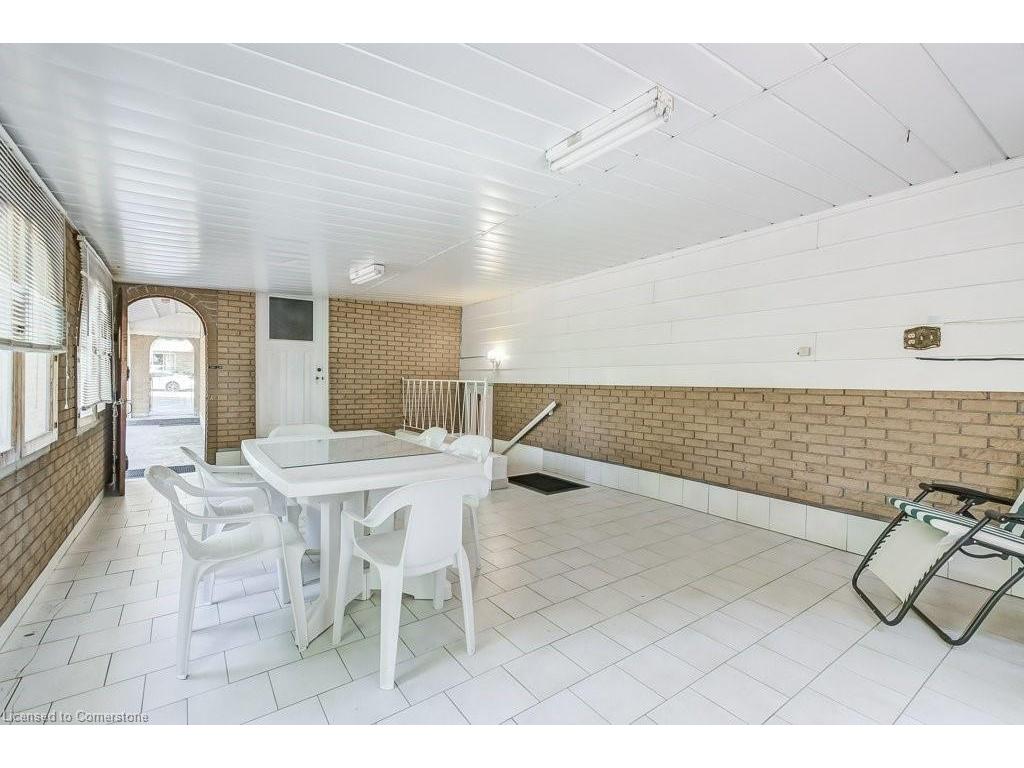 









11


Rogers

Road,
Dundas,




ON
L9H 4E2

