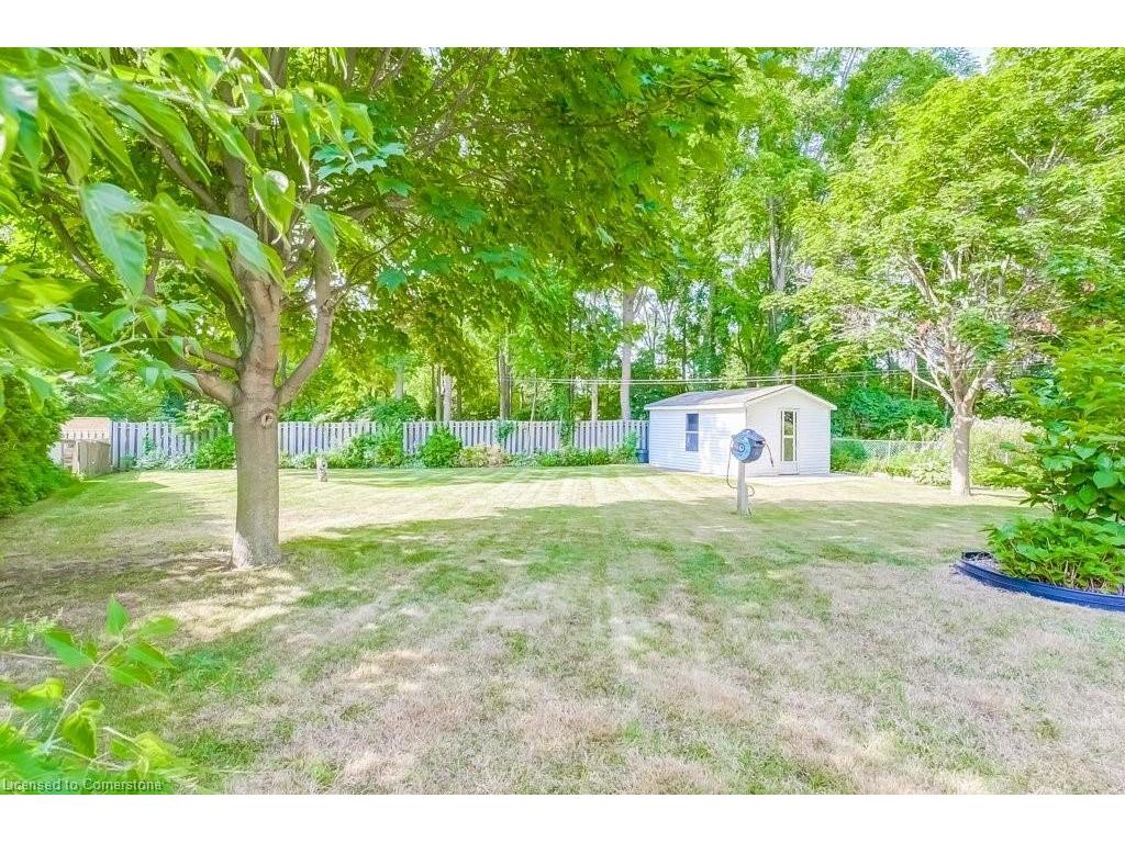 









11


Rogers

Road,
Dundas,




ON
L9H 4E2


