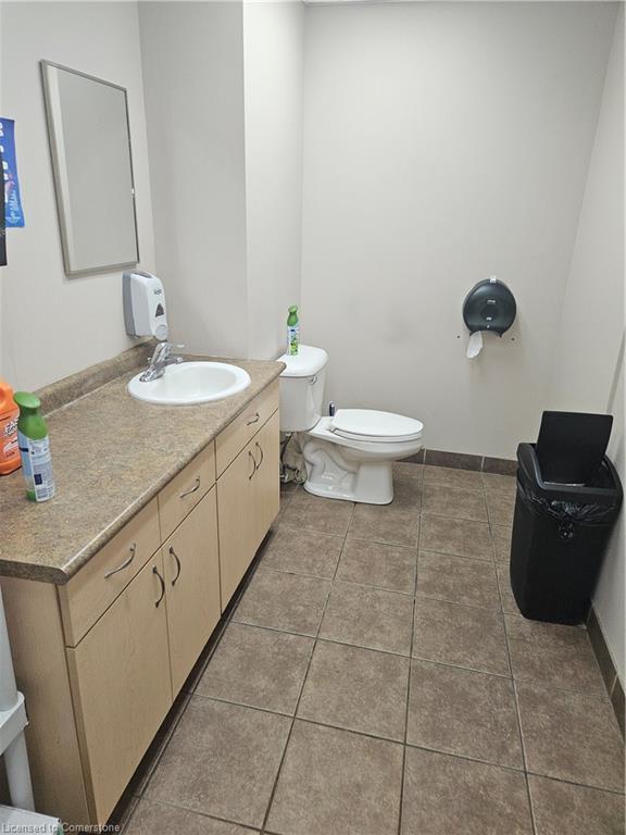 









250


Lawrence

Avenue,
Kitchener,




ON
N2M 1Y4

