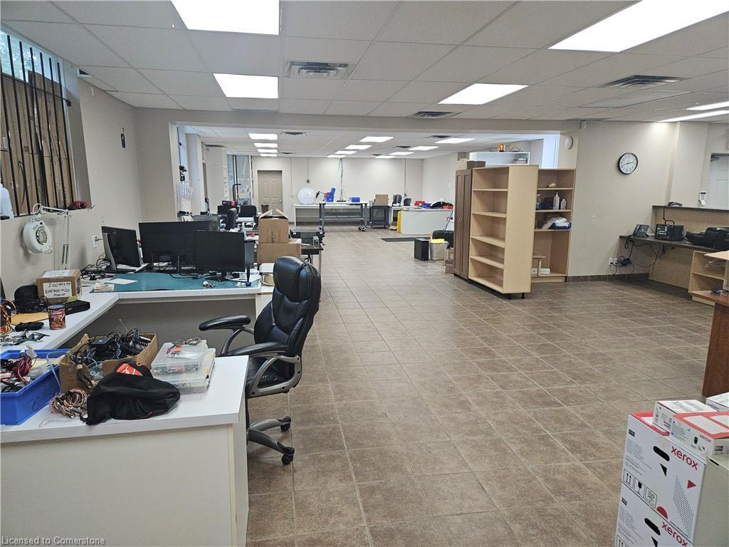 









250


Lawrence

Avenue,
Kitchener,




ON
N2M 1Y4

