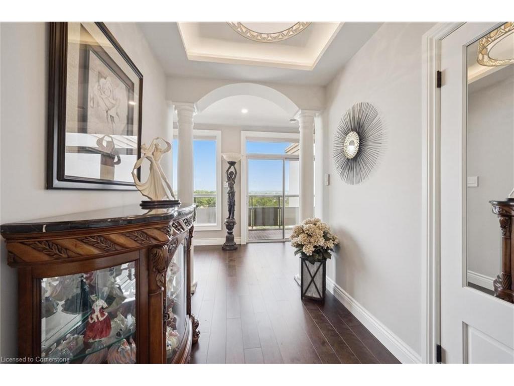 









255


Keats

Way, 1404,
Waterloo,




ON
N2L 6N6

