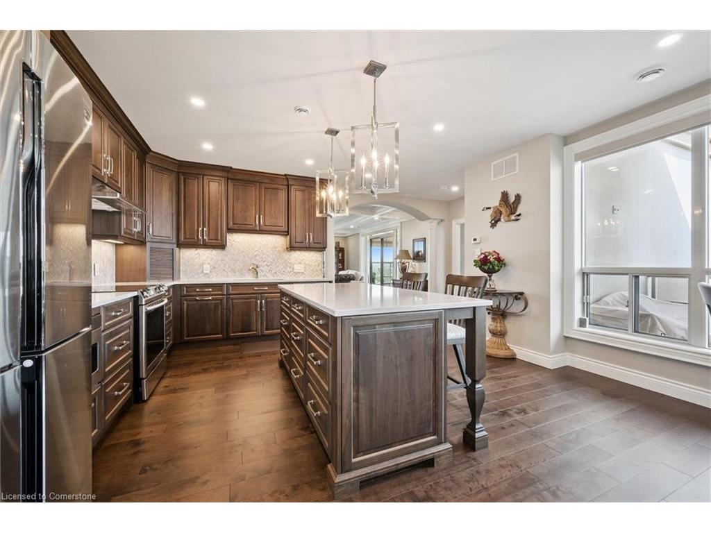 









255


Keats

Way, 1404,
Waterloo,




ON
N2L 6N6

