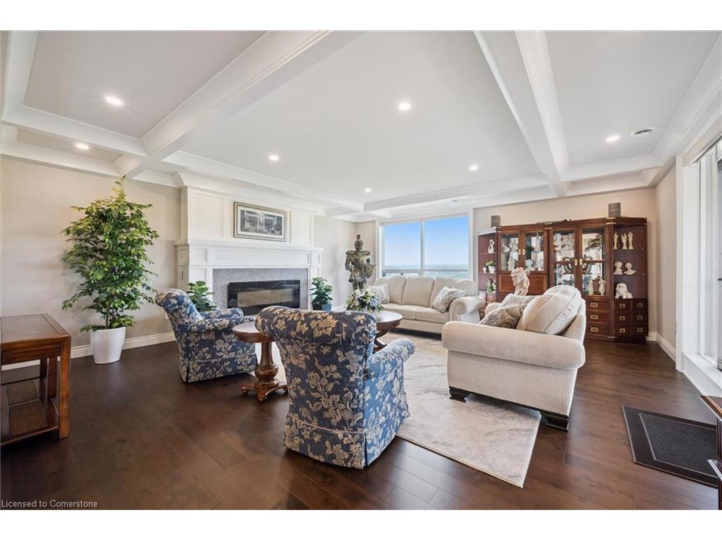 









255


Keats

Way, 1404,
Waterloo,




ON
N2L 6N6


