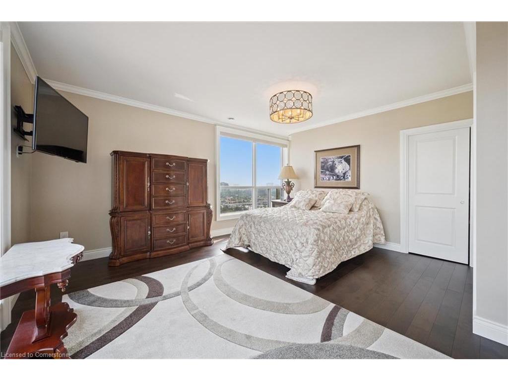 









255


Keats

Way, 1404,
Waterloo,




ON
N2L 6N6

