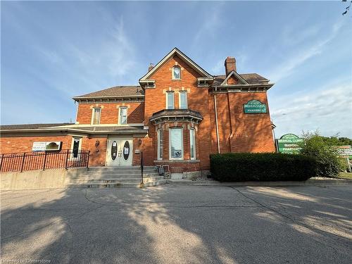 Featured Listing Photo 