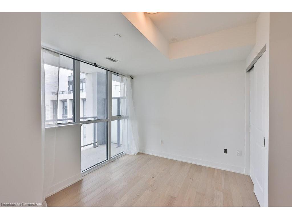 









1063


Douglas Mccurdy

Common, 1207,
Mississauga,




ON
L5G 0C5

