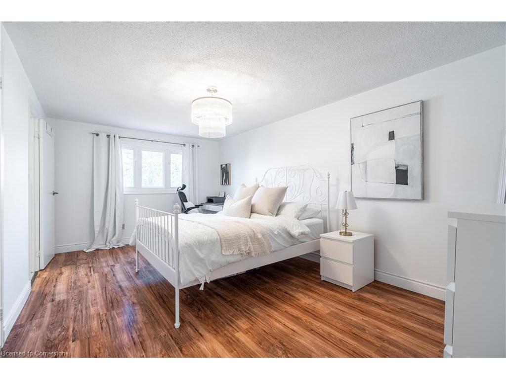 









522


Roseheath

Drive,
Milton,




ON
L9T 4V6

