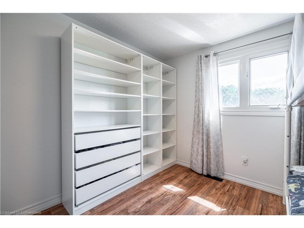 









522


Roseheath

Drive,
Milton,




ON
L9T 4V6

