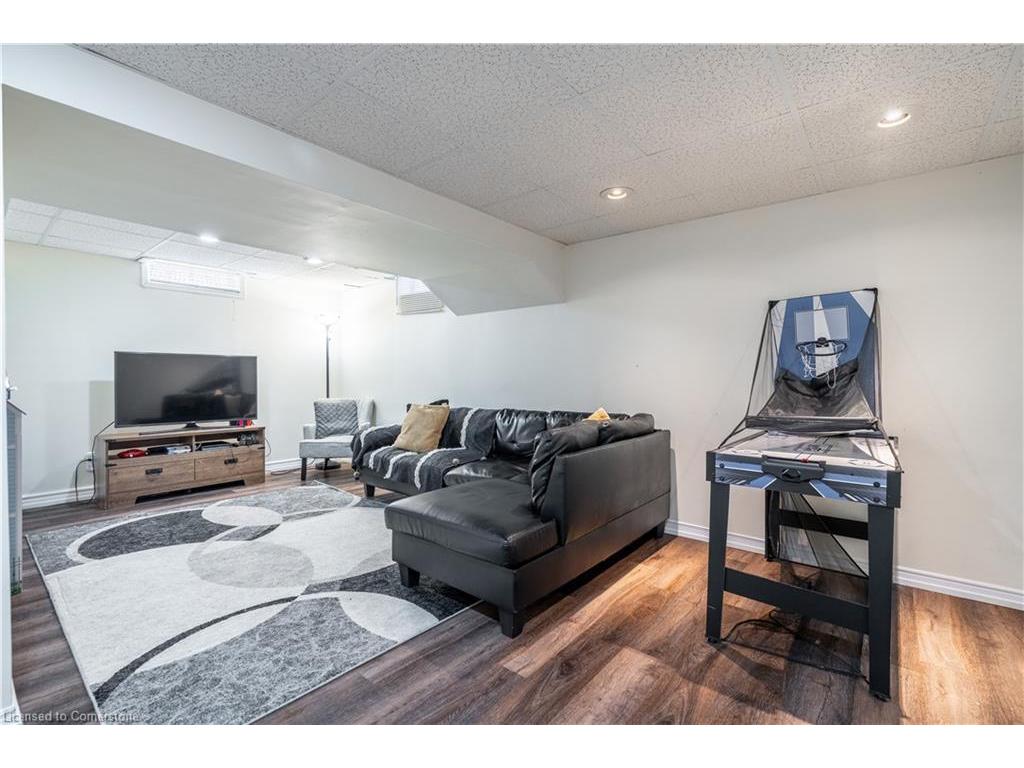 









522


Roseheath

Drive,
Milton,




ON
L9T 4V6

