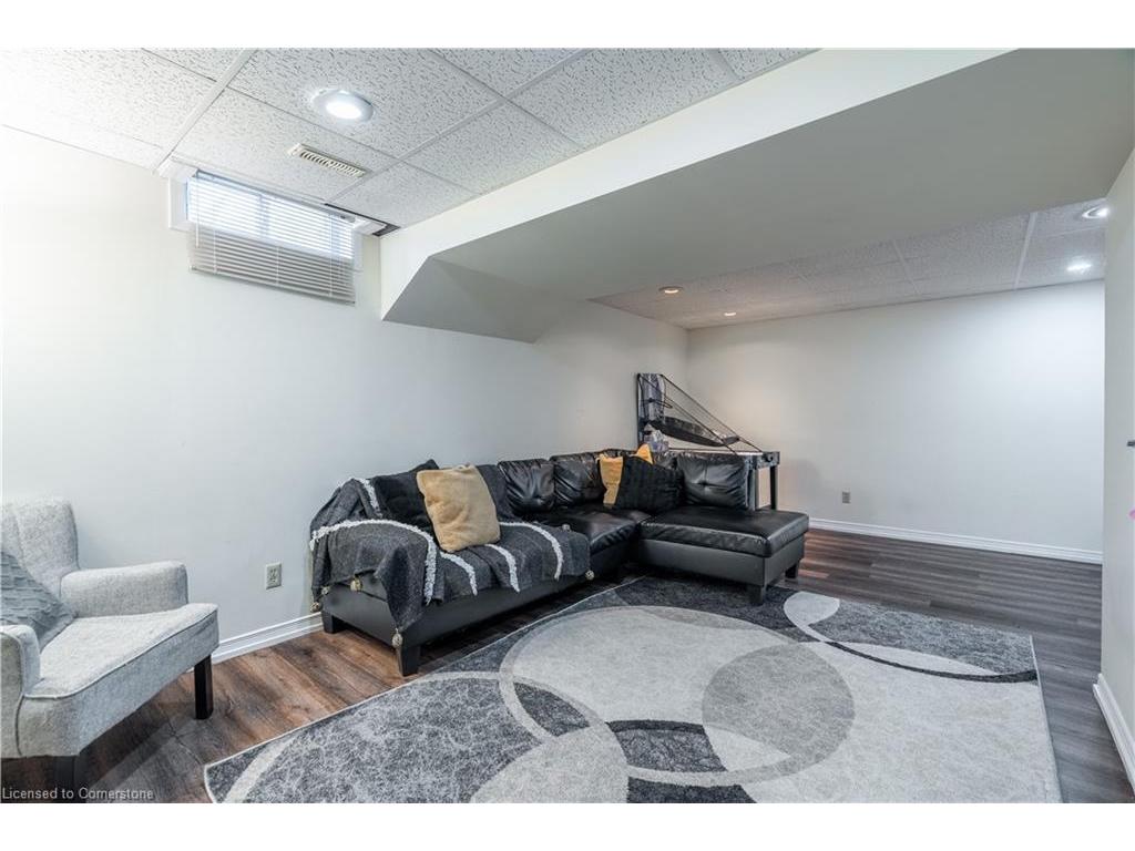 









522


Roseheath

Drive,
Milton,




ON
L9T 4V6

