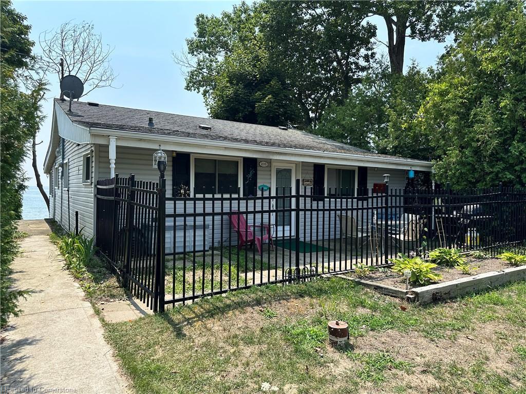 









2110


Lakeshore

Road,
Dunnville,




ON
N1A 2W8


