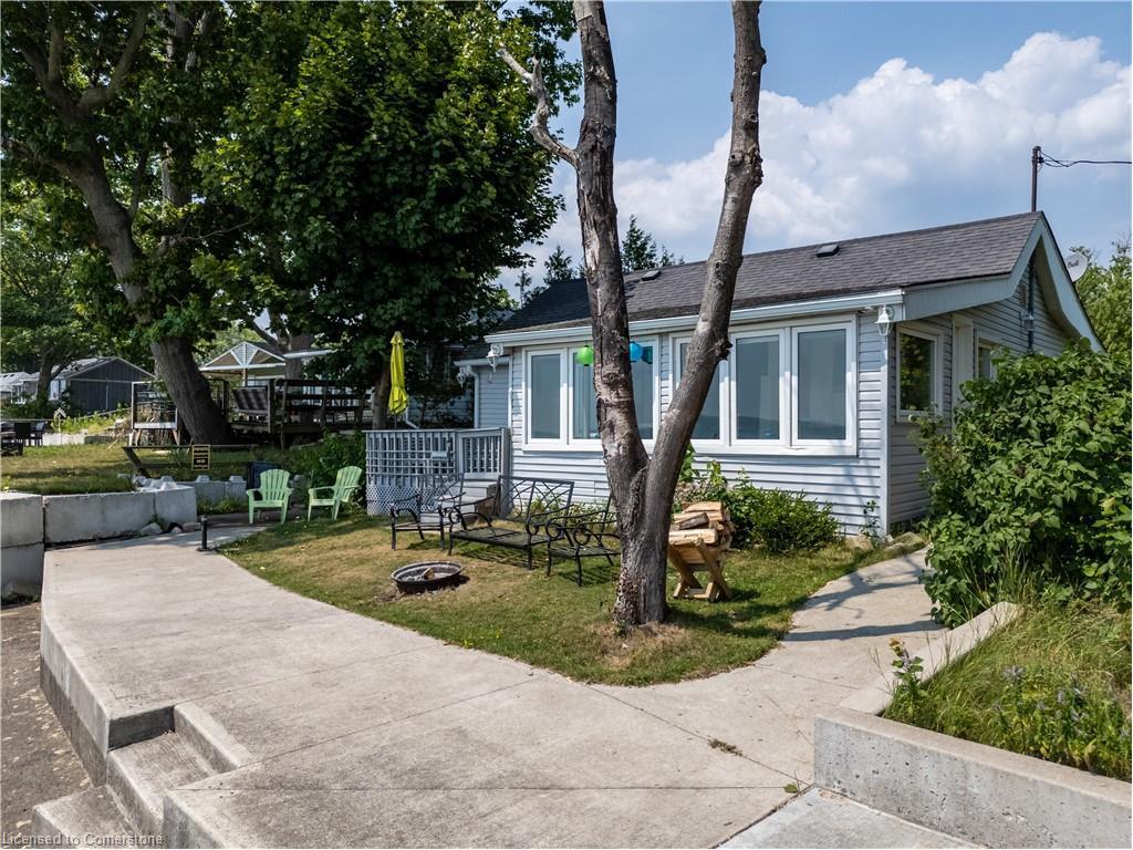 









2110


Lakeshore

Road,
Dunnville,




ON
N1A 2W8

