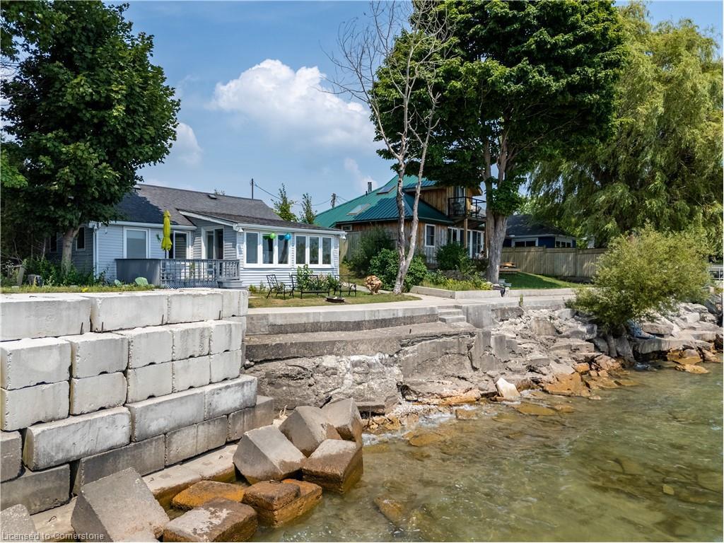 









2110


Lakeshore

Road,
Dunnville,




ON
N1A 2W8

