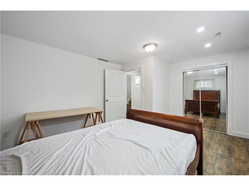 









53


Karen

Walk,
Waterloo,




ON
N2L 5X1

