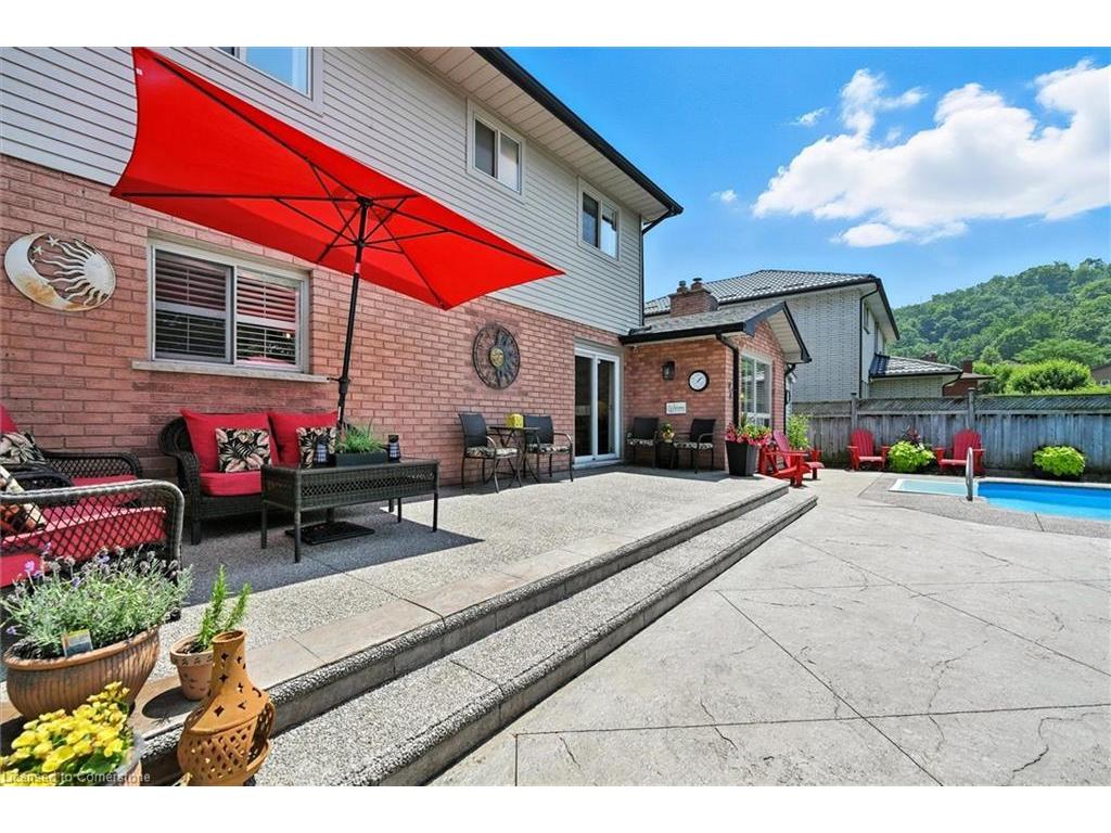 









59


Corman

Place,
Hamilton,




ON
L8G 4W8

