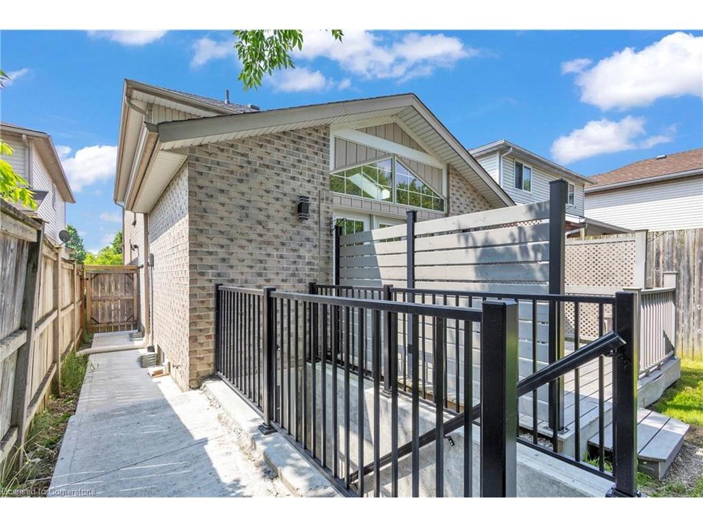 









50


Inge

Court,
Kitchener,




ON
N2K 3V7

