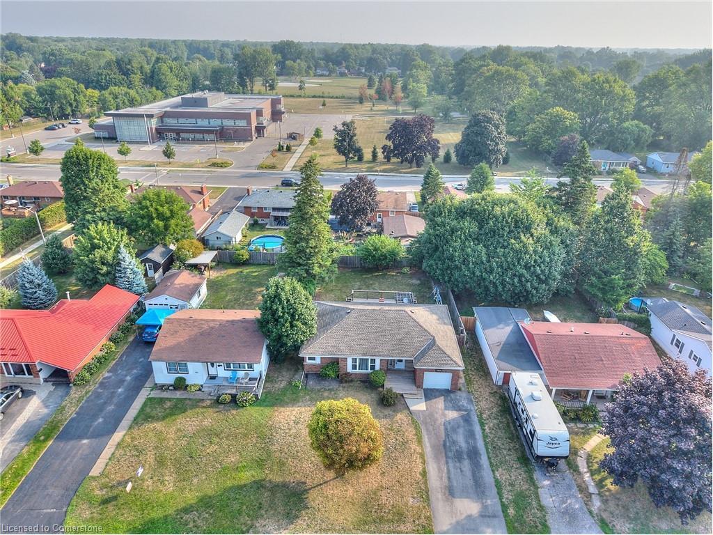 









303


Park

Avenue West,
Dunnville,




ON
N1A 1M7

