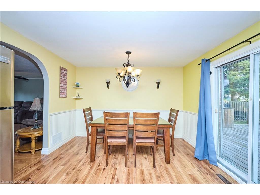 









303


Park

Avenue West,
Dunnville,




ON
N1A 1M7

