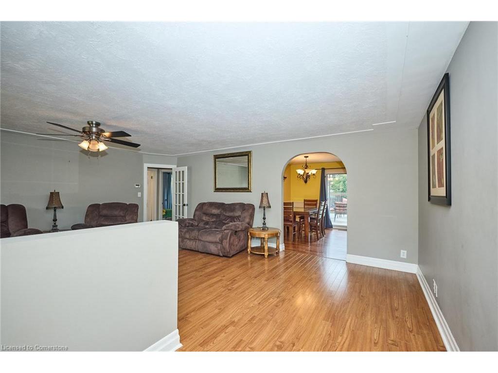 









303


Park

Avenue West,
Dunnville,




ON
N1A 1M7

