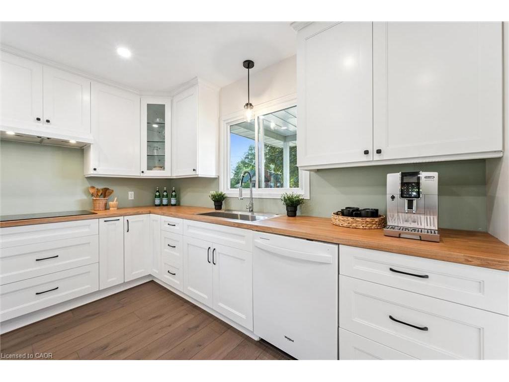 









53


Hincks

Street,
New Hamburg,




ON
N3A 2A2

