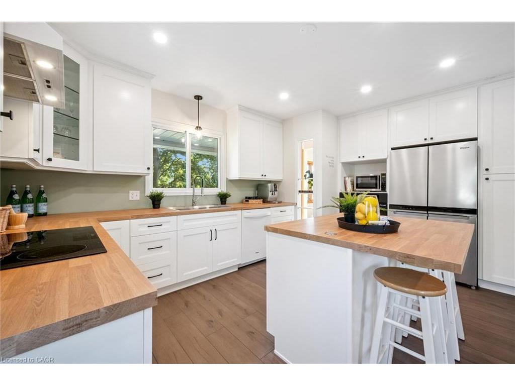 









53


Hincks

Street,
New Hamburg,




ON
N3A 2A2

