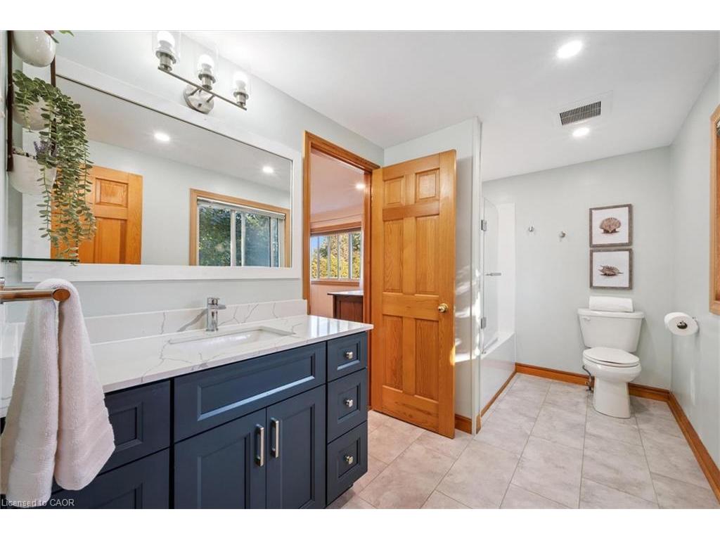 









53


Hincks

Street,
New Hamburg,




ON
N3A 2A2

