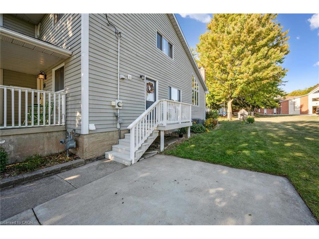 









53


Hincks

Street,
New Hamburg,




ON
N3A 2A2

