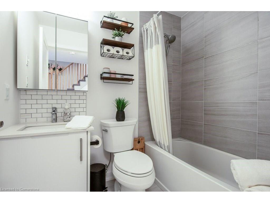 









20


Palace

Street, E11,
Kitchener,




ON
N2E 0J3

