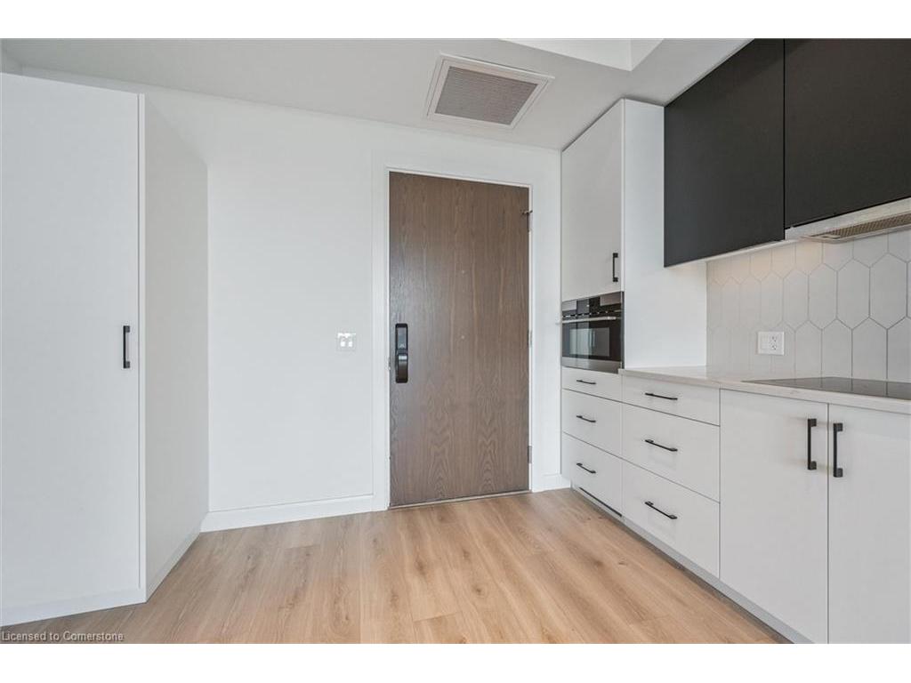 









741


King

Street West, 501,
Kitchener,




ON
N2G 4K9

