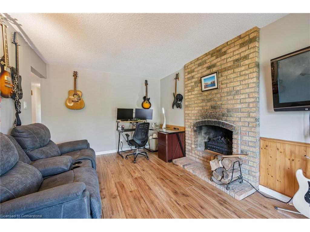 









177


Royal Orchard

Drive,
Kitchener,




ON
N2N 1T8

