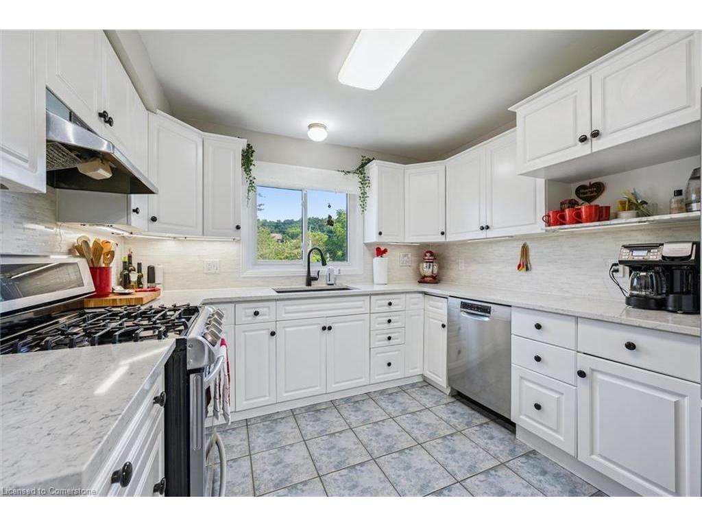 









177


Royal Orchard

Drive,
Kitchener,




ON
N2N 1T8

