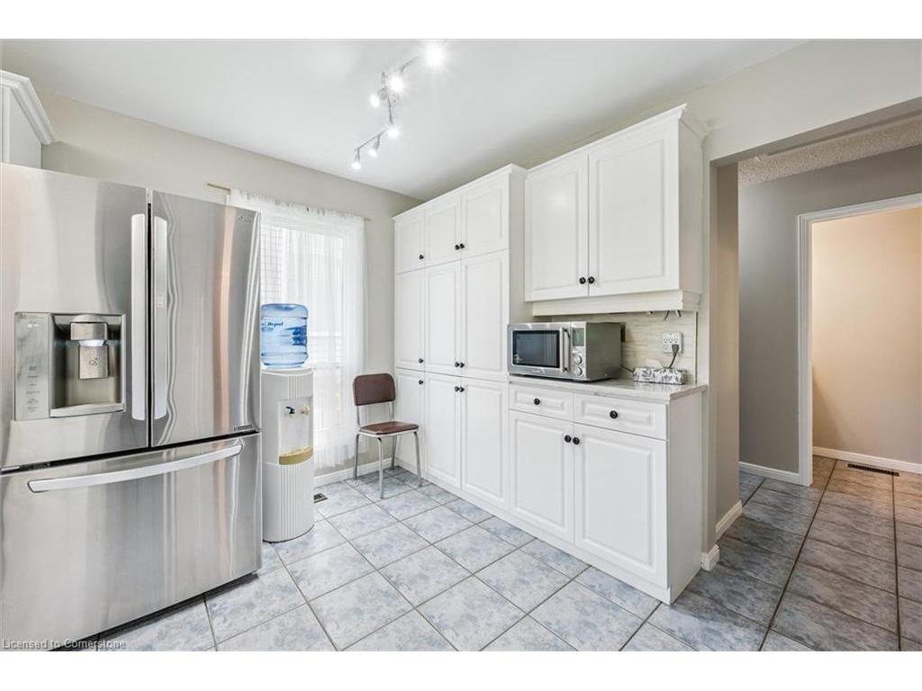 









177


Royal Orchard

Drive,
Kitchener,




ON
N2N 1T8

