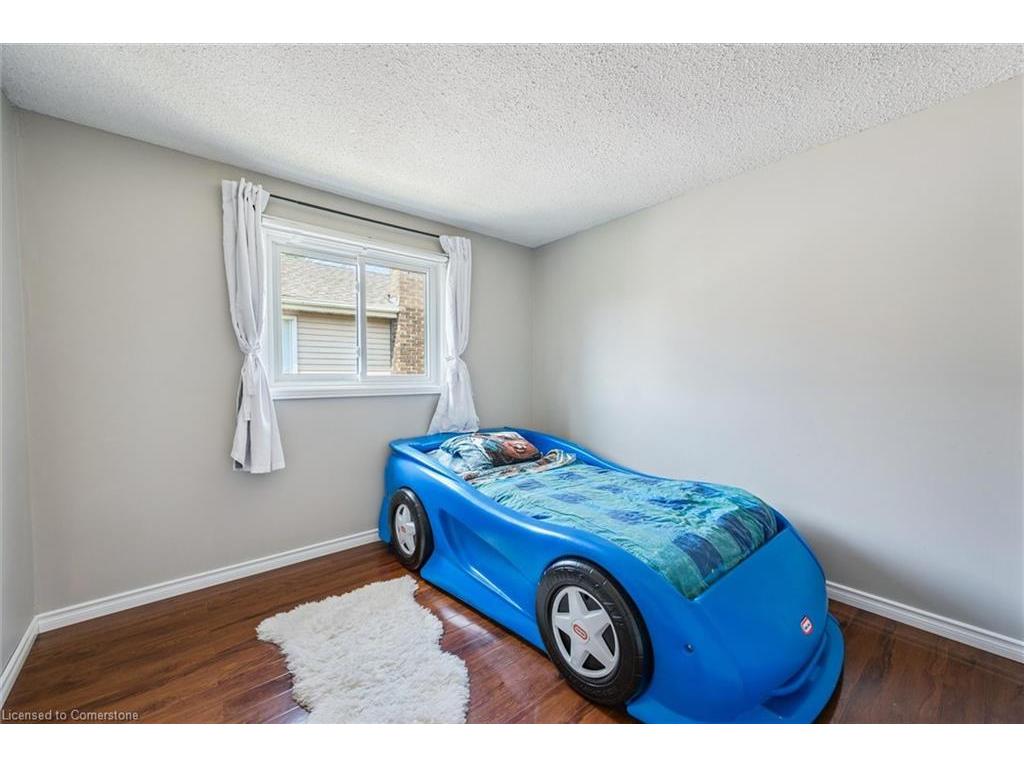 









177


Royal Orchard

Drive,
Kitchener,




ON
N2N 1T8

