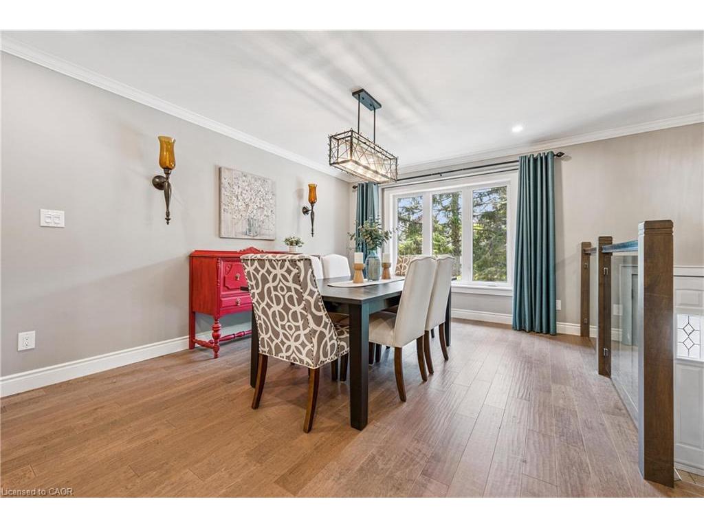 









558


Elm Ridge

Place,
Waterloo,




ON
N2L 4P7

