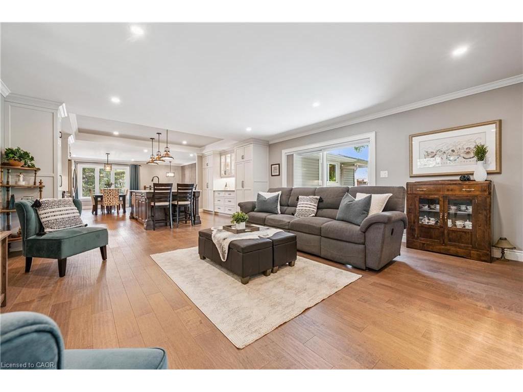 









558


Elm Ridge

Place,
Waterloo,




ON
N2L 4P7

