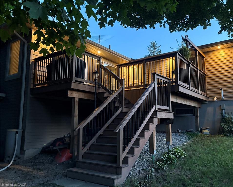 









558


Elm Ridge

Place,
Waterloo,




ON
N2L 4P7

