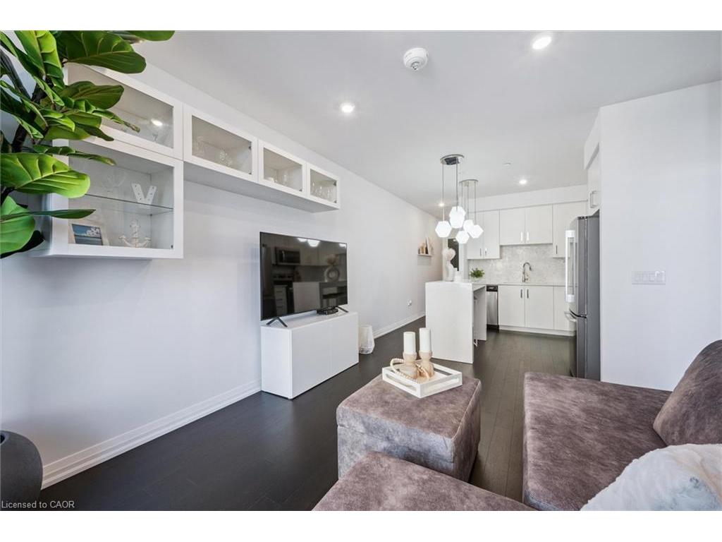 









155


Caroline

Street South, 403,
Waterloo,




ON
N2L 0J8

